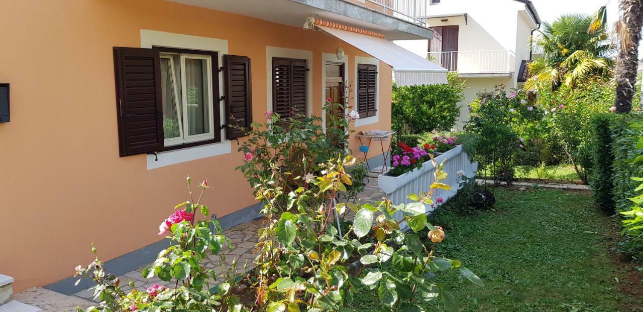 Clara 3 Apartment Porec Exterior photo